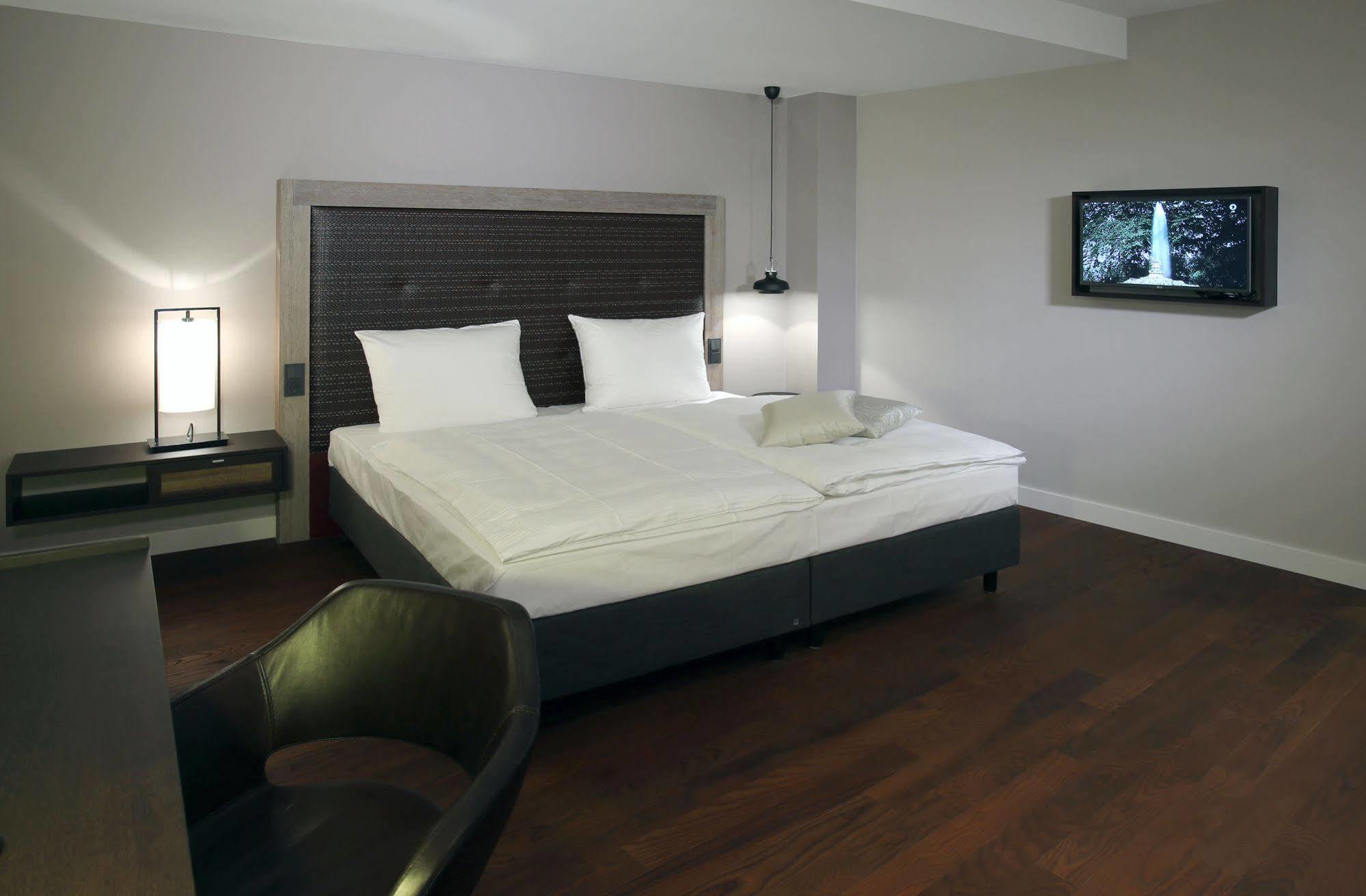 ריינברג Hotel Am Fischmarkt מראה חיצוני תמונה